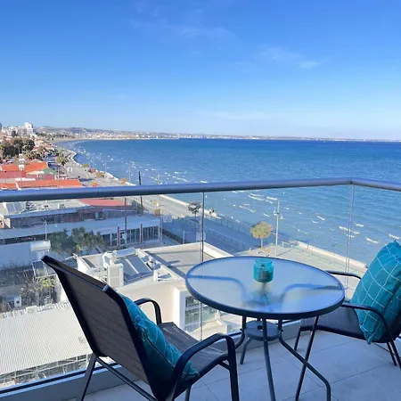 Sea View 2br Mackenzie Apartament