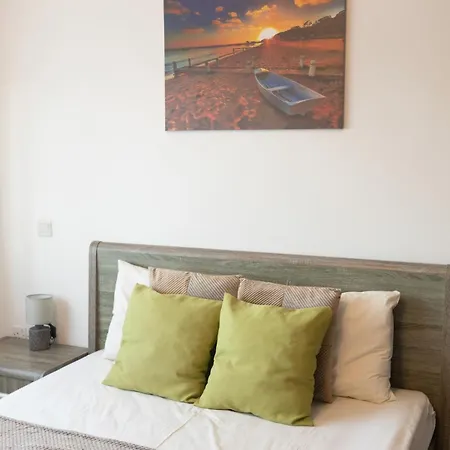 Sea View 2br Mackenzie Apartament *