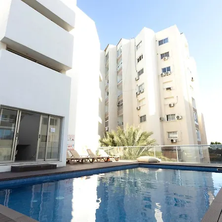 Sea View 2br Mackenzie Larnaca