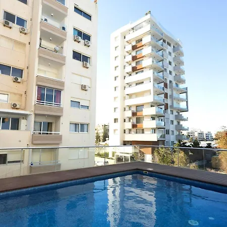 Sea View 2br Mackenzie شقة